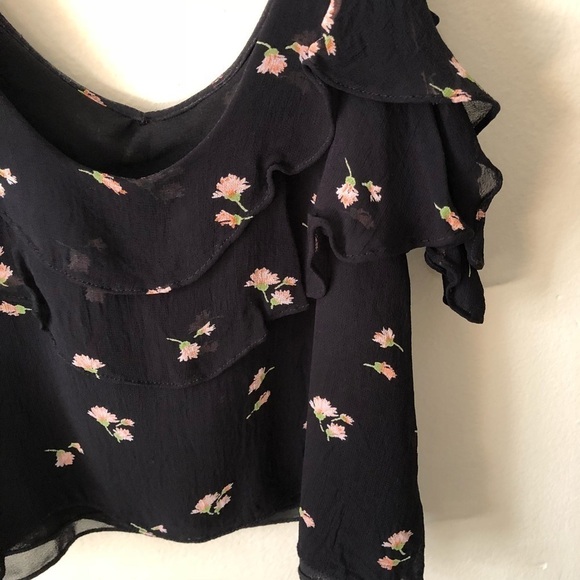 Zara Black Floral Cold Shoulder Top Small - Picture 4 of 7